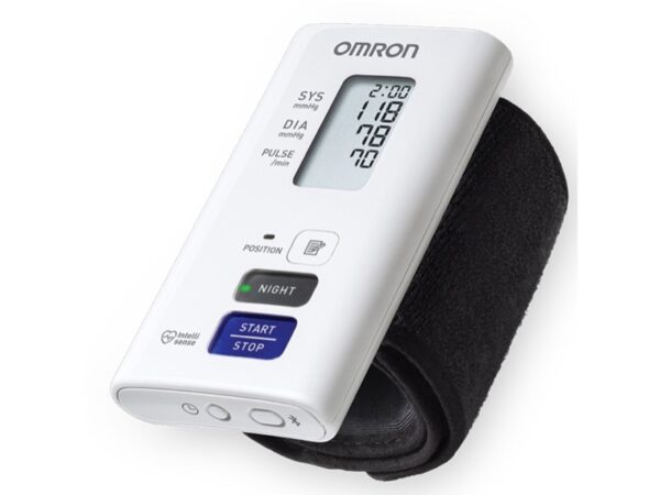 Omron Misuratore di Pressione da Polso Nightview HEM-9601T-E3 con Bluetooth