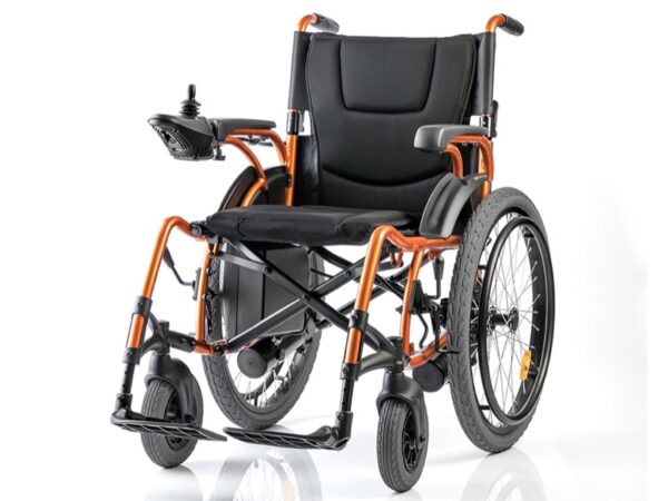 Carrozzina Elettrica per Uso Quotidiano con Ruote Posteriori 24" (56 cm
