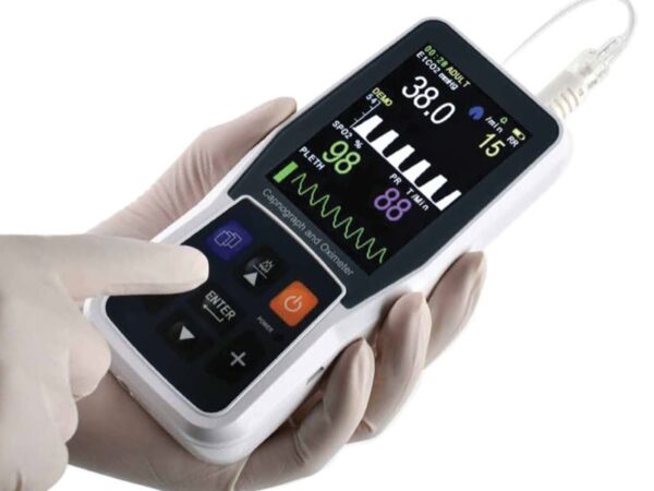 Oxy-Capnografo Portatile PC-900B con Misurazione SpO2 e Frequenza Cardiaca