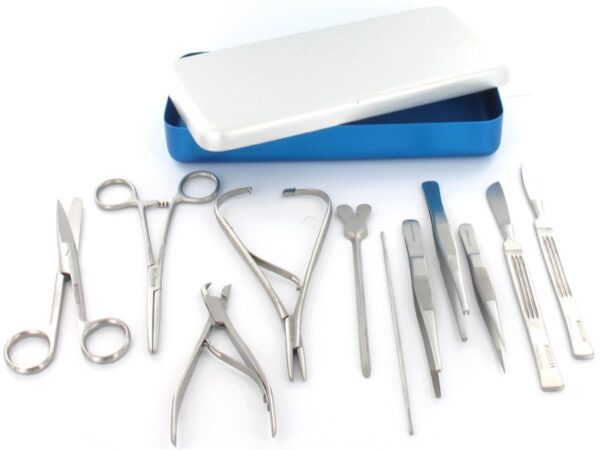 Trousse Suprema con 11 Ferri Chirurgici in Scatola di Alluminio - 2 pezzi