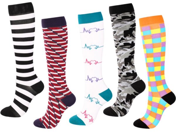 Calze Confortevoli Funny in Nylon-Poliestere L-XL - 2 Disegni - 40 pezzi