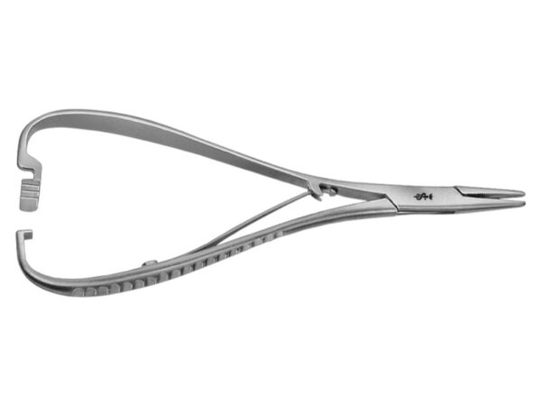 Aesculap Porta-Aghi Mathieu Retto BM360R/BM361R - Lunghezze 14-17 cm - 2 pezzi